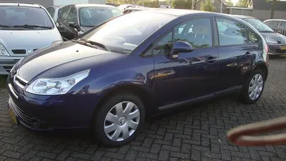 Blauw Occasion 2007 Citroën C4 Hatchback | € 1.295 (Eerlijke prijs)