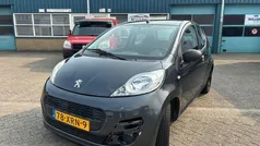 Grijs Gebruikt 2012 Peugeot 107 Access Hatchback | € 2.250 (Eerlijke prijs)