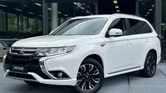Gebruikt 2015 Mitsubishi Outlander P-HEV Instyle SUV | € 17.245 (Eerlijke prijs)