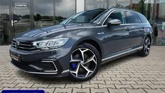 Grijs Gebruikt 2020 VW Passat Business Stationwagen | € 24.900 (Goede deal)