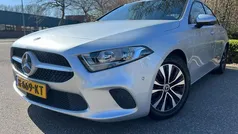 Grijs Gebruikt 2020 Mercedes A200 Business Sedan | € 26.250 (Goede deal)