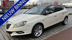 Wit Gebruikt 2009 Lancia Delta Hatchback | € 3.950 (Eerlijke prijs)