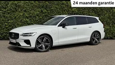 Gebruikt 2022 Volvo V60 R-Design Stationwagen | € 38.940 (Eerlijke prijs)