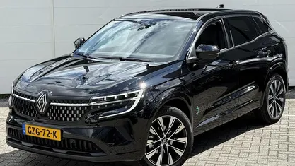 Zwart Gebruikt 2025 Renault Austral Techno SUV | € 35.495 (Eerlijke prijs)