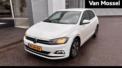 Wit Gebruikt 2021 VW Polo Comfortline Hatchback | € 16.900 (Eerlijke prijs)
