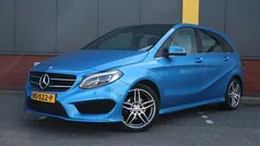 Blauw Gebruikt 2015 Mercedes B180 Ambition MPV | € 15.950 (Eerlijke prijs)
