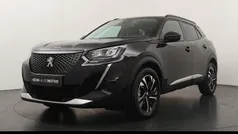 Zwart Gebruikt 2022 Peugeot 2008 Allure SUV | € 21.945 (Eerlijke prijs)