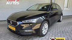 Zwart Gebruikt 2022 Seat Leon Reference Stationwagen | € 17.995 (Eerlijke prijs)