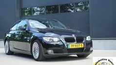 Zwart Gebruikt 2009 BMW 320 Executive Coupé | € 8.950 (Eerlijke prijs)