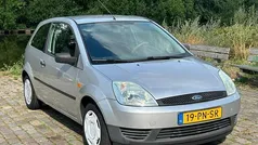 Gebruikt 2004 Ford Fiesta Style Hatchback | € 999 (Goede deal)