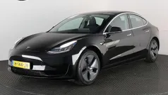 Gebruikt 2020 Tesla Model 3 Standard Range Sedan | € 20.700 (Eerlijke prijs)