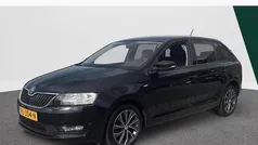 Zwart Gebruikt 2018 Skoda Rapid Drive Hatchback | € 7.750 (Eerlijke prijs)