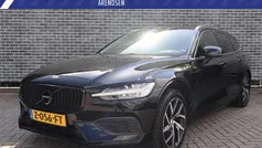 Gebruikt 2020 Volvo V60 Momentum Stationwagen | € 27.694 (Eerlijke prijs)