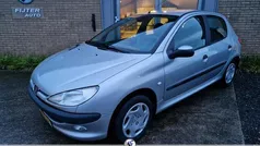 Grijs Gebruikt 2000 Peugeot 206 Hatchback | € 1.450 (Eerlijke prijs)