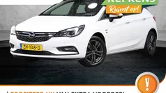 Wit Gebruikt 2019 Opel Astra Edition Hatchback | € 13.225 (Eerlijke prijs)
