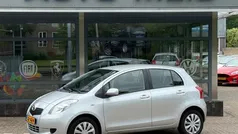 Grijs Gebruikt 2006 Toyota Yaris Terra Hatchback | € 3.495 (Eerlijke prijs)