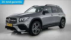 Grijs, metallic lak Gebruikt 2023 Mercedes GLB200 AMG line SUV | € 49.900 (Eerlijke prijs)