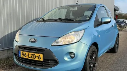 Blauw Gebruikt 2010 Ford Ka Titanium X Hatchback | € 2.500 (Eerlijke prijs)