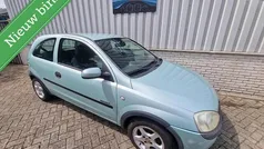 Groen Gebruikt 2001 Opel Corsa Comfort Hatchback | € 1.199 (Eerlijke prijs)