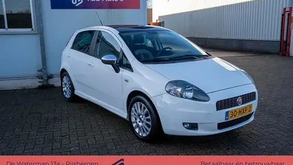 Occasion 2009 Fiat Grande Punto Hatchback | € 3.250 (Eerlijke prijs)