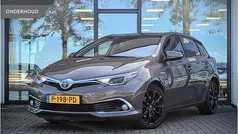 Gebruikt 2018 Toyota Auris Executive Hatchback | € 17.995 (Eerlijke prijs)