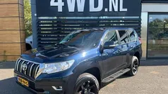 Blauw Gebruikt 2023 Toyota Land Cruiser Play SUV | € 48.745 (Eerlijke prijs)