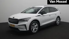 Wit, metallic lak Gebruikt 2021 Skoda Enyaq iV SUV | € 26.900 (Eerlijke prijs)