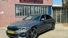 Gebruikt 2022 BMW 318 M Sport Sedan | € 28.950 (Eerlijke prijs)