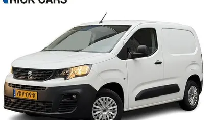 Occasion Peugeot Partner Premium 111 PK (81 kW) 2021 MPV