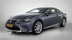 Grijs metallic Gebruikt 2016 Lexus RC300h Luxury Line Coupé | € 31.950 (Eerlijke prijs)