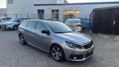 Grijs Gebruikt 2018 Peugeot 308 GT-line Stationwagen | € 11.950 (Goede deal)