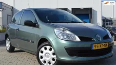 Gebruikt 2007 Renault Clio II Authentique Hatchback | € 1.995 (Eerlijke prijs)