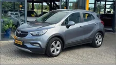 Grijs, metallic lak Gebruikt 2017 Opel Mokka Edition SUV | € 13.990 (Eerlijke prijs)