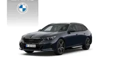 Zwart, metallic lak Nieuw 2024 BMW 520 M Sport Stationwagen | € 89.874 (Goede deal)