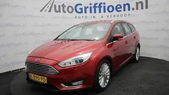 Rood Gebruikt 2016 Ford Focus Trend Stationwagen | € 8.990 (Goede deal)