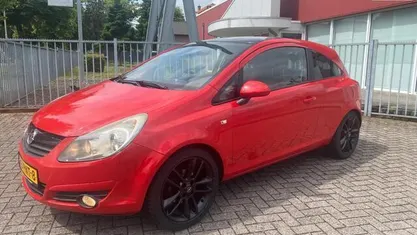 Occasion 2011 Opel Corsa Color Edition Hatchback | € 2.950 (Eerlijke prijs)