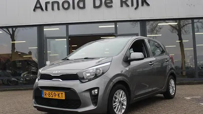 Grijs Occasion 2022 Kia Picanto Hatchback | € 12.950 (Eerlijke prijs)