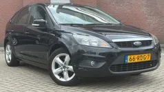 Zwart Gebruikt 2011 Ford Focus Hatchback | € 1.999 (Goede deal)