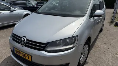 Grijs Gebruikt 2012 VW Sharan Highline MPV | € 4.999 (Super prijs)