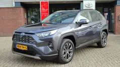 Gebruikt 2023 Toyota RAV4 Hybrid Style SUV | € 42.499 (Eerlijke prijs)
