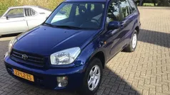 Blauw, metallic lak Gebruikt 2003 Toyota RAV4 Luna SUV | € 3.900 (Goede deal)