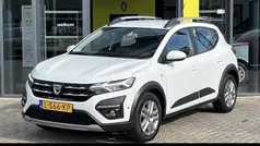Wit Gebruikt 2021 Dacia Sandero Comfort Hatchback | € 12.950 (Eerlijke prijs)
