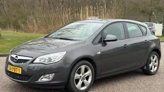 Gebruikt 2011 Opel Astra Cosmo Hatchback | € 5.399 (Eerlijke prijs)