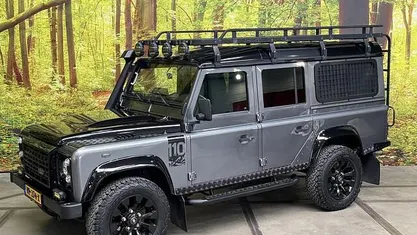 Grijs Occasion 2015 Land Rover Defender Adventure Stationwagen | € 59.950 (Eerlijke prijs)