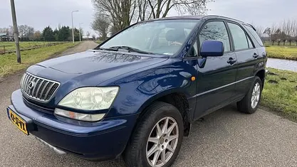 Occasion 2002 Lexus RX300 Executive Line SUV | € 3.150 (Goede deal)