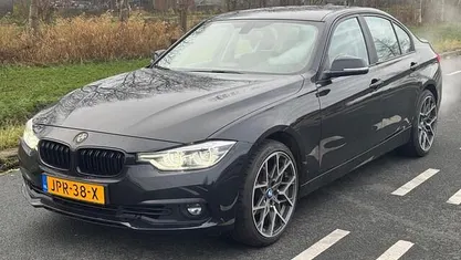 Gebruikt 2018 BMW 318 Sedan | € 16.999 (Super prijs)
