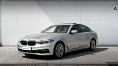 Rhodonitsilber metallic (licht grijs metallic) Gebruikt 2019 BMW 540 Executive Sedan | € 46.900 (Eerlijke prijs)