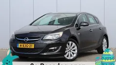 Grijs, metallic lak Gebruikt 2012 Opel Astra Sport Hatchback | € 6.999 (Eerlijke prijs)