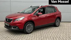 Rood Gebruikt 2018 Peugeot 2008 Active SUV | € 12.940 (Eerlijke prijs)