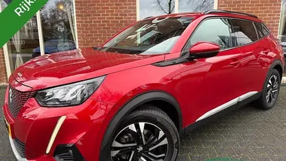 Occasion Peugeot e-2008 Allure 100 kW (136 PK) 2020 Rood SUV